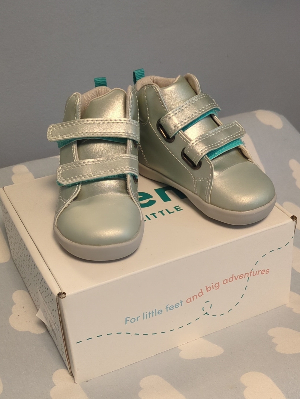 NIB - NEVER WORN High-Top Sneakers in Metallic Light Silver with Teal Accent